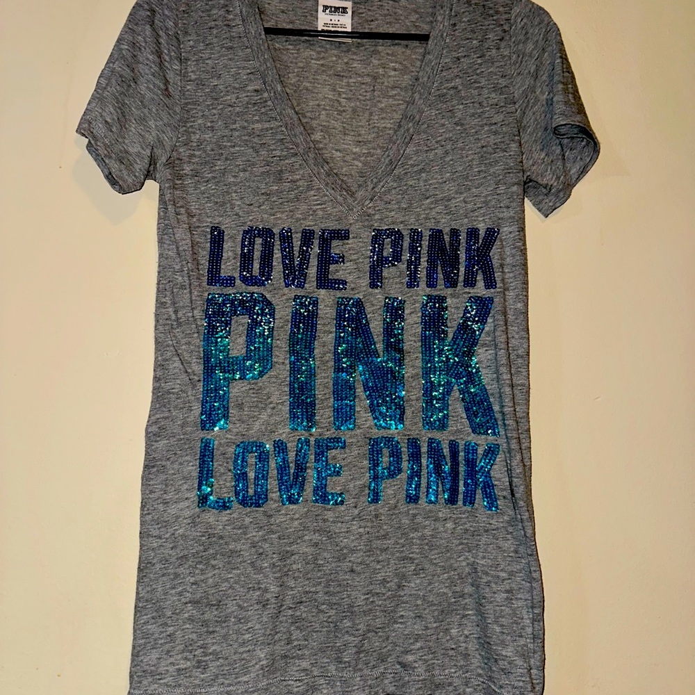VS PINK BLING grey with blue sequins TEE